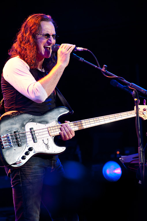 Rush at Jones Beach