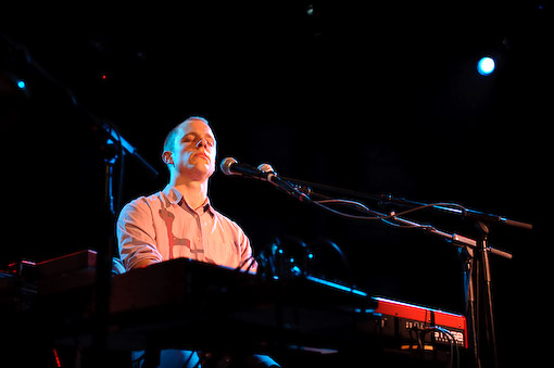 Au at Le Poisson Rouge