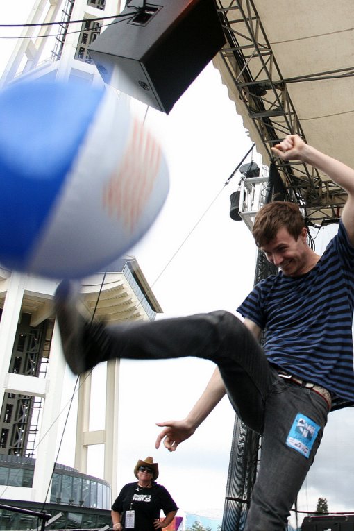 Matt & Kim at Bumbershoot 2009