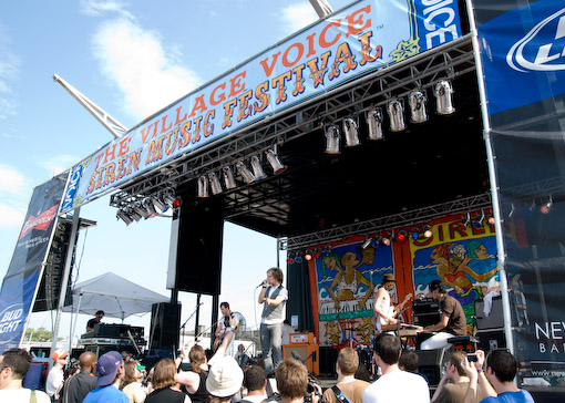 Jaguar Love at the Siren Music Festival