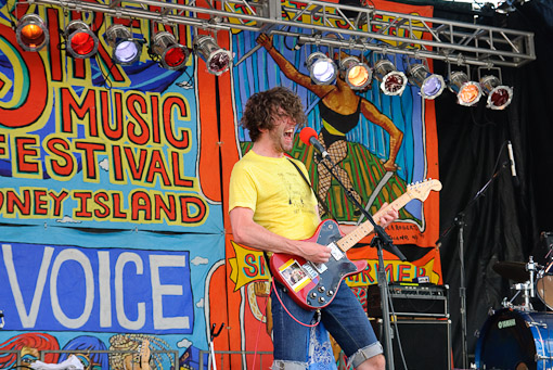 Japandroids at Siren Festival