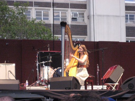 Joanna Newsom at McCarren Pool